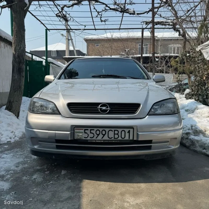 Opel Astra j 2006