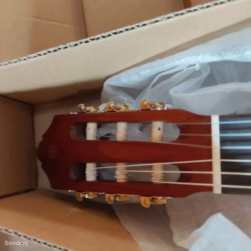 классическая гитара yamaha с 40  — миниатюра 4