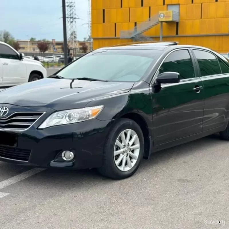 Toyota Camry 2011 — миниатюра 2