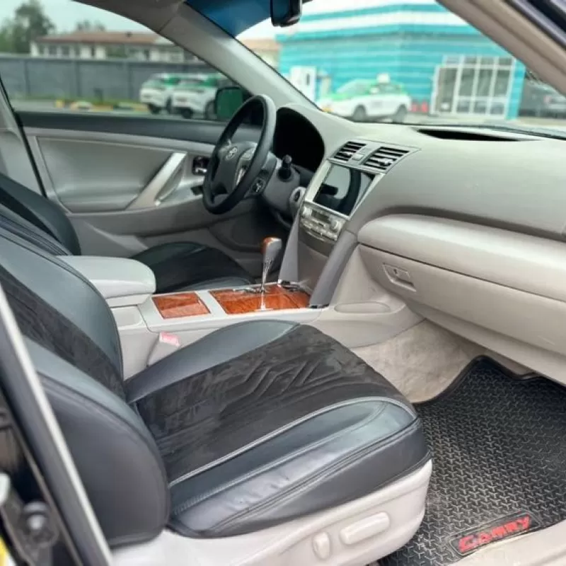 Toyota Camry 2011 — миниатюра 8