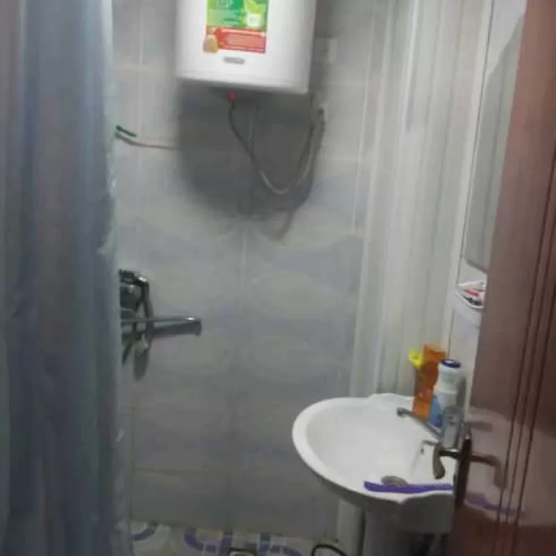 1-к квартира, 1 этаж, 6 м², айрапорт кучае сухроб шарипов