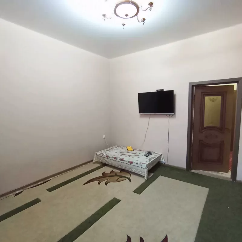 3-к квартира, 1 этаж, 74 м², Сино