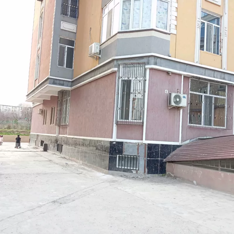 3-к квартира, 1 этаж, 74 м², Сино