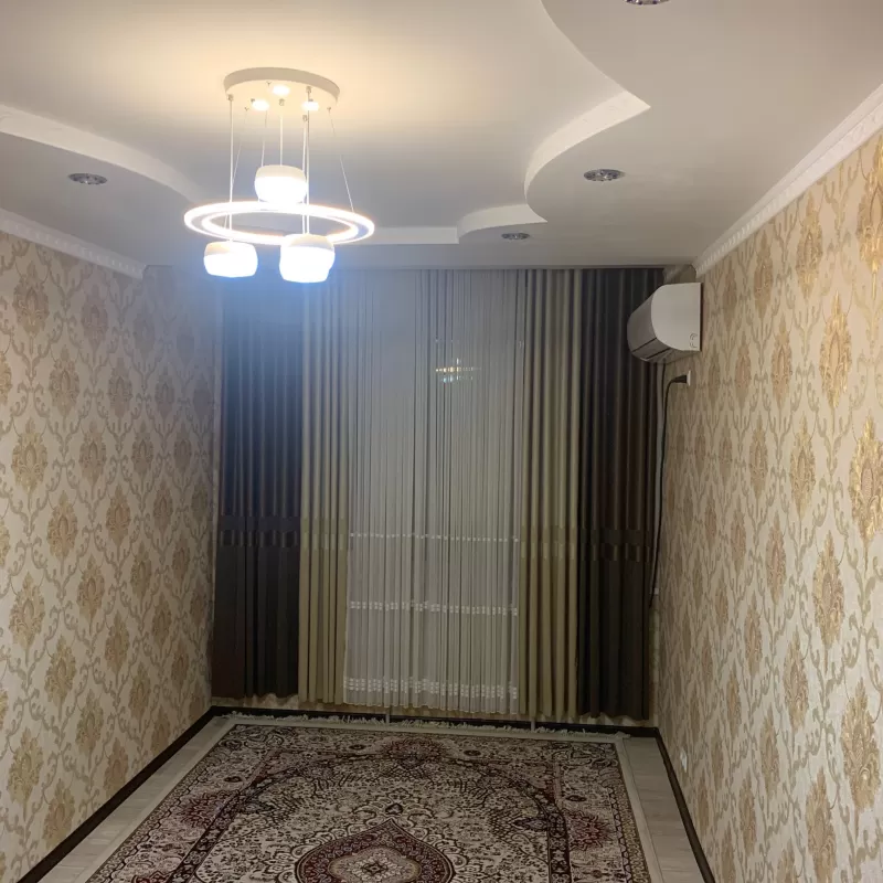 2-к квартира, 3 этаж, 73 м², центр