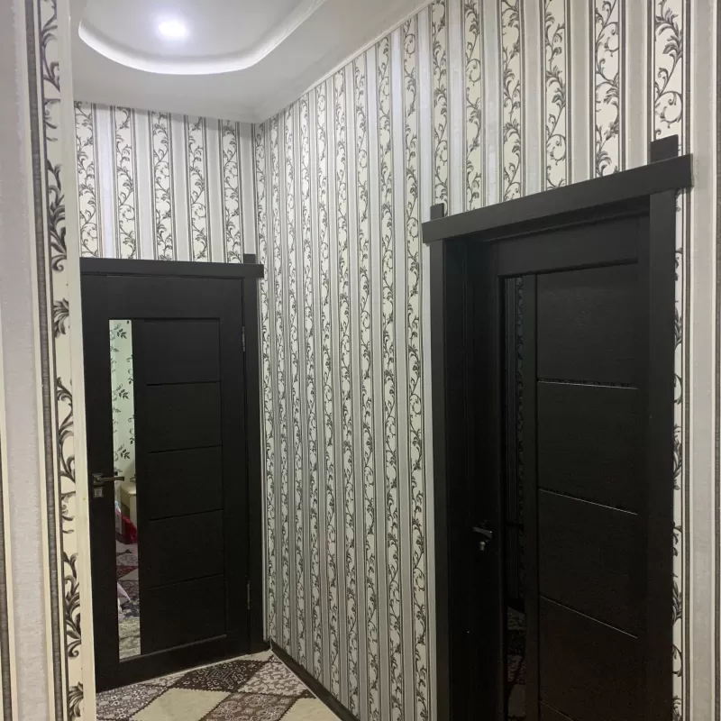 2-к квартира, 3 этаж, 73 м², центр