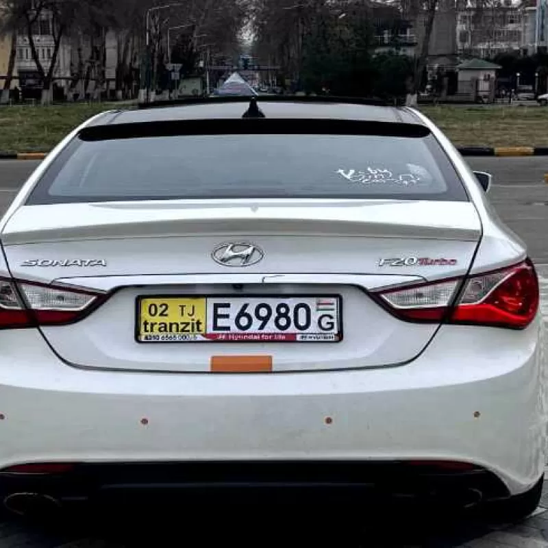 Hyundai Sonata 2011 — миниатюра 3