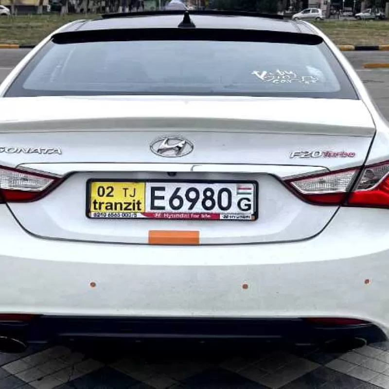 Hyundai Sonata 2011 — миниатюра 6