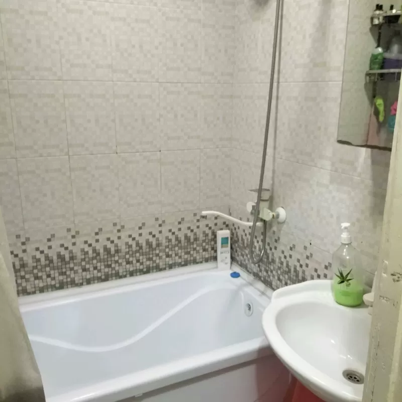 2-к квартира, 4 этаж, 50 м², 18