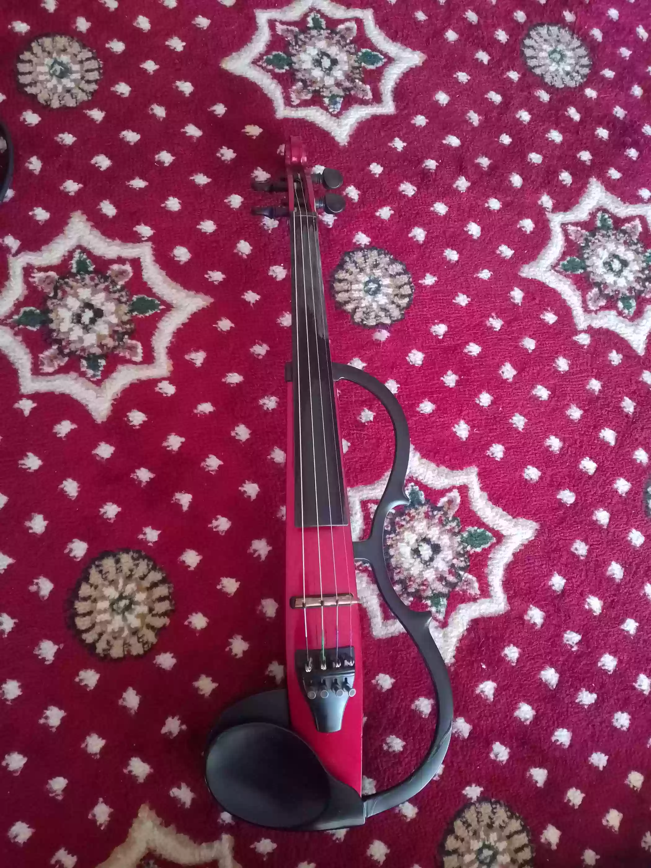 Электроскрипка Yamaha 130