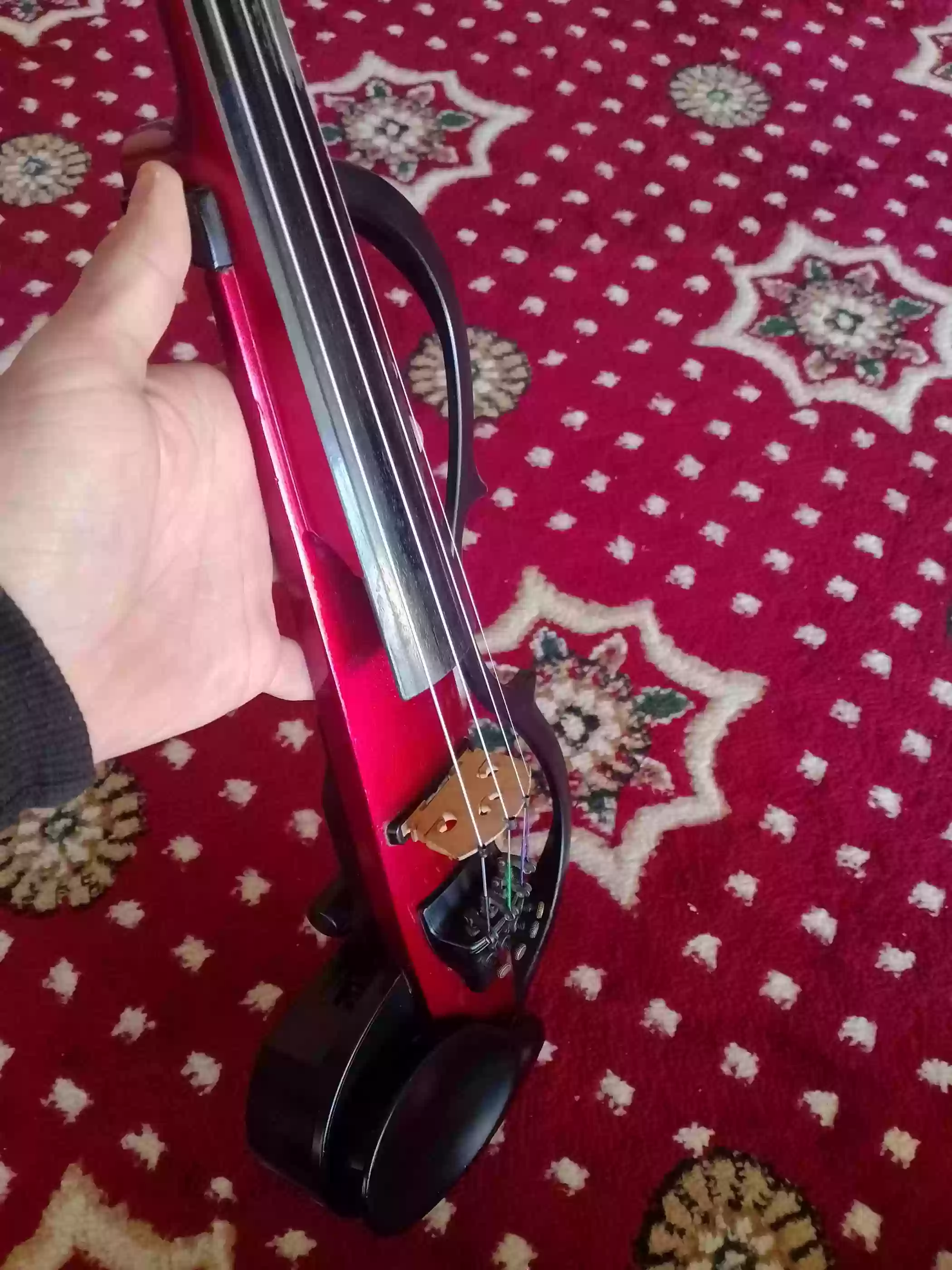 Электроскрипка Yamaha 130