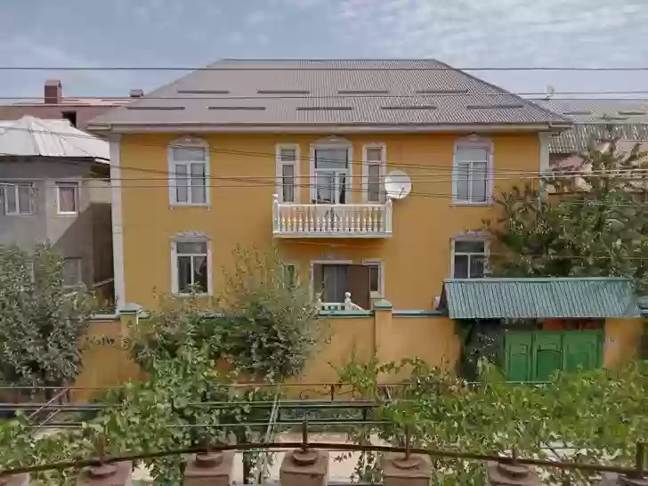 2 этажный, 8-комн. дом, 370 м², 3 соток, Шохмансур