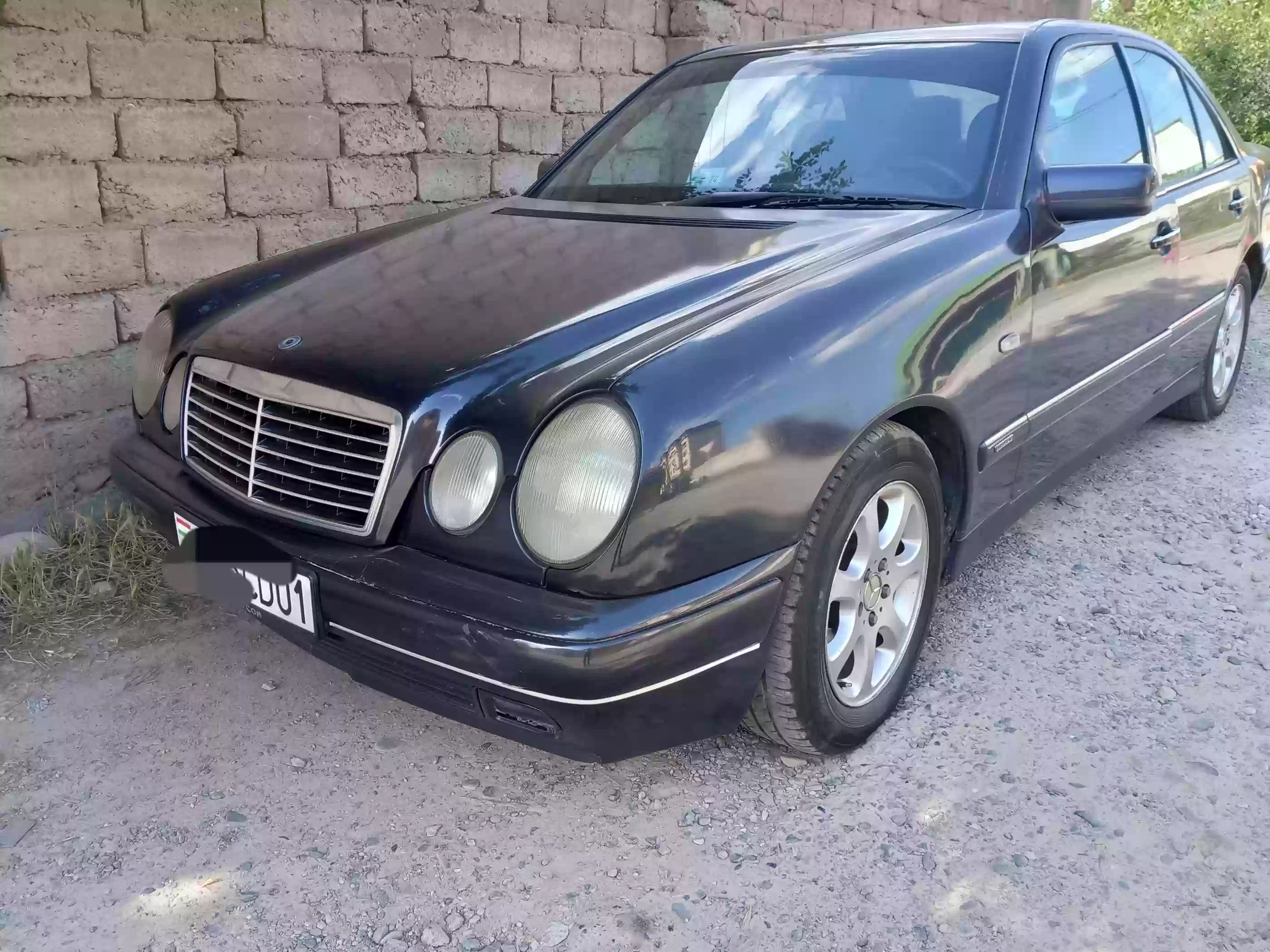 Mercedes-benz E class 1996
