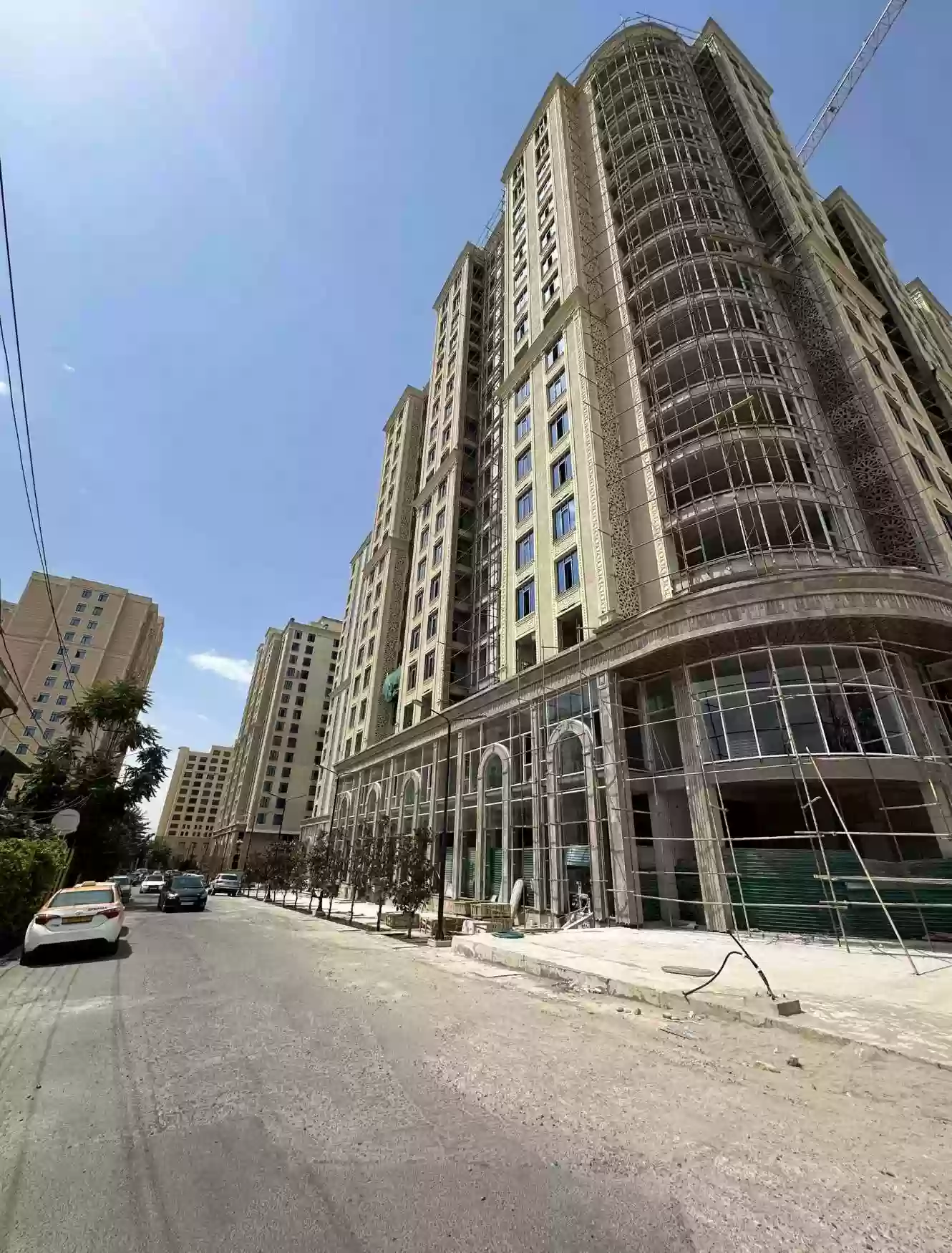 2-к квартира, 13 этаж, 93 м², Шохмансур