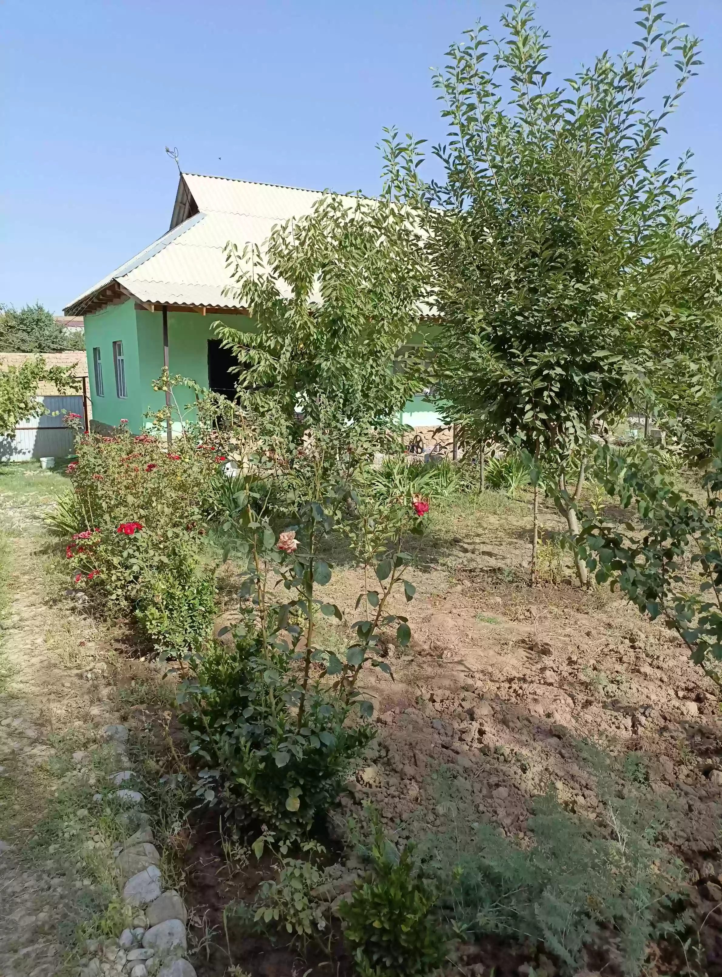 1 этажный, 4-комн. дом, 85 м², 7 соток, рохшонзамини нав