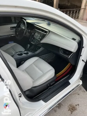 Toyota Avalon 2016