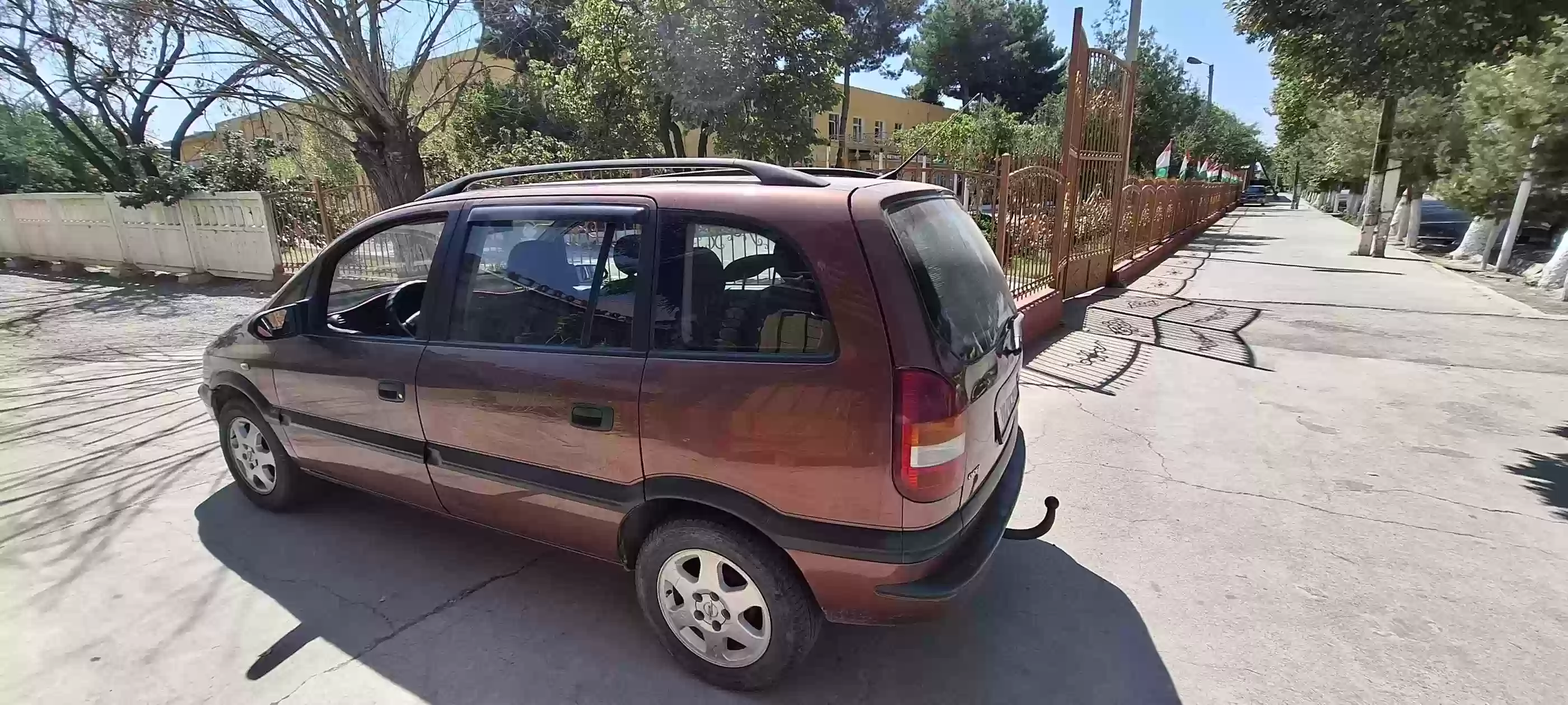 Opel Zafira 2001