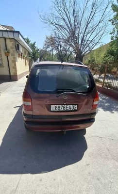 Opel Zafira 2001