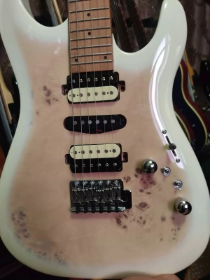 электрогитара ibanez  — миниатюра 2