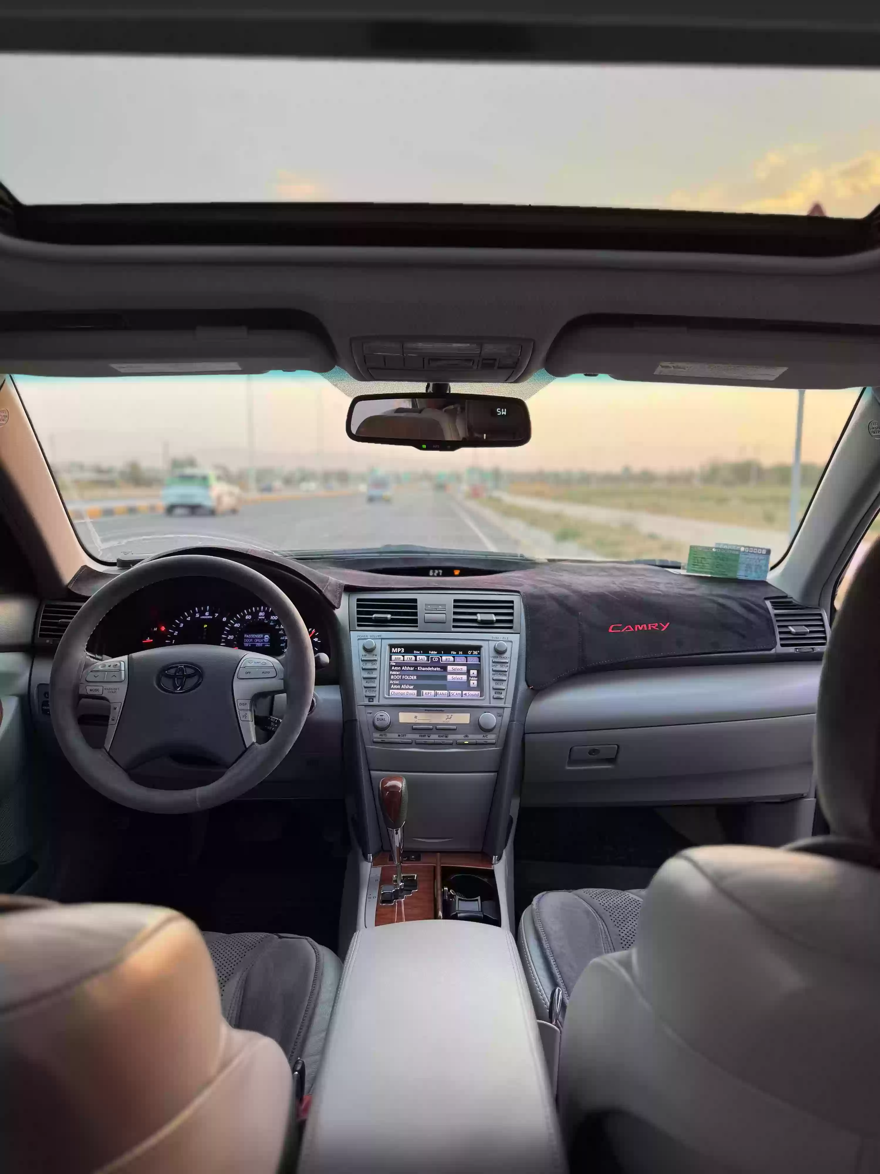 Toyota Camry 2011 — миниатюра 4