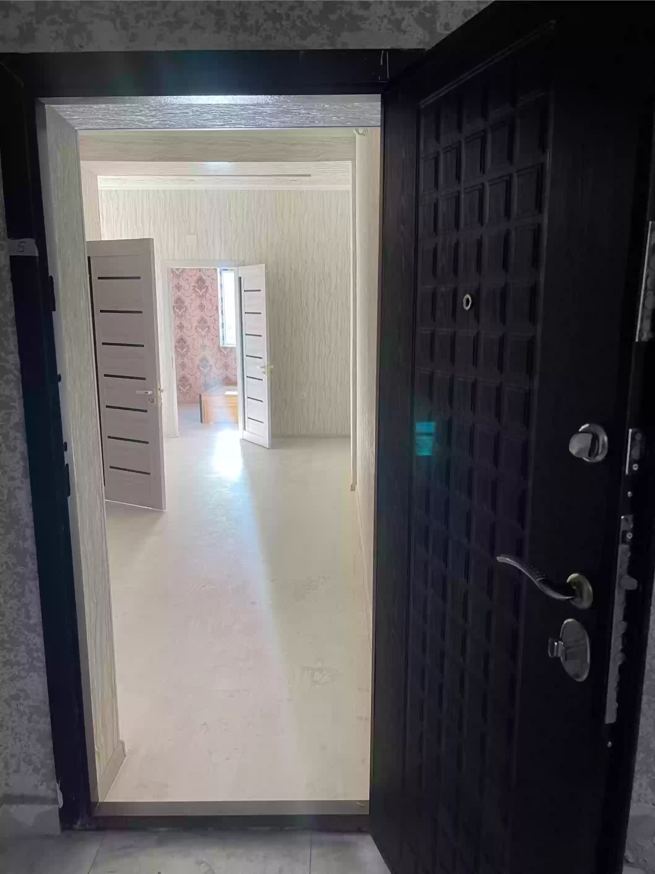 2-к квартира, 1 этаж, 72 м², 1й мкр