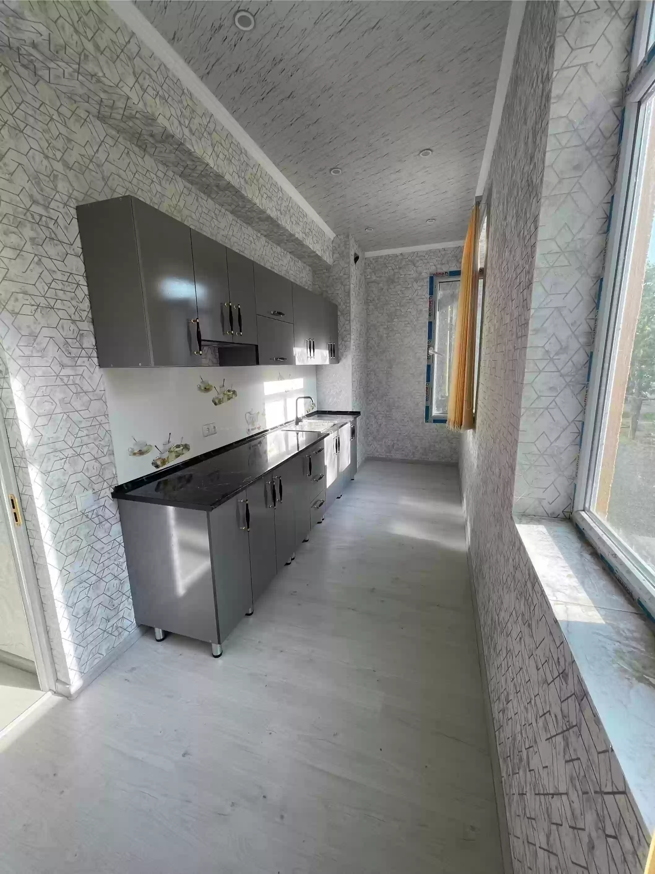 2-к квартира, 1 этаж, 72 м², 1й мкр