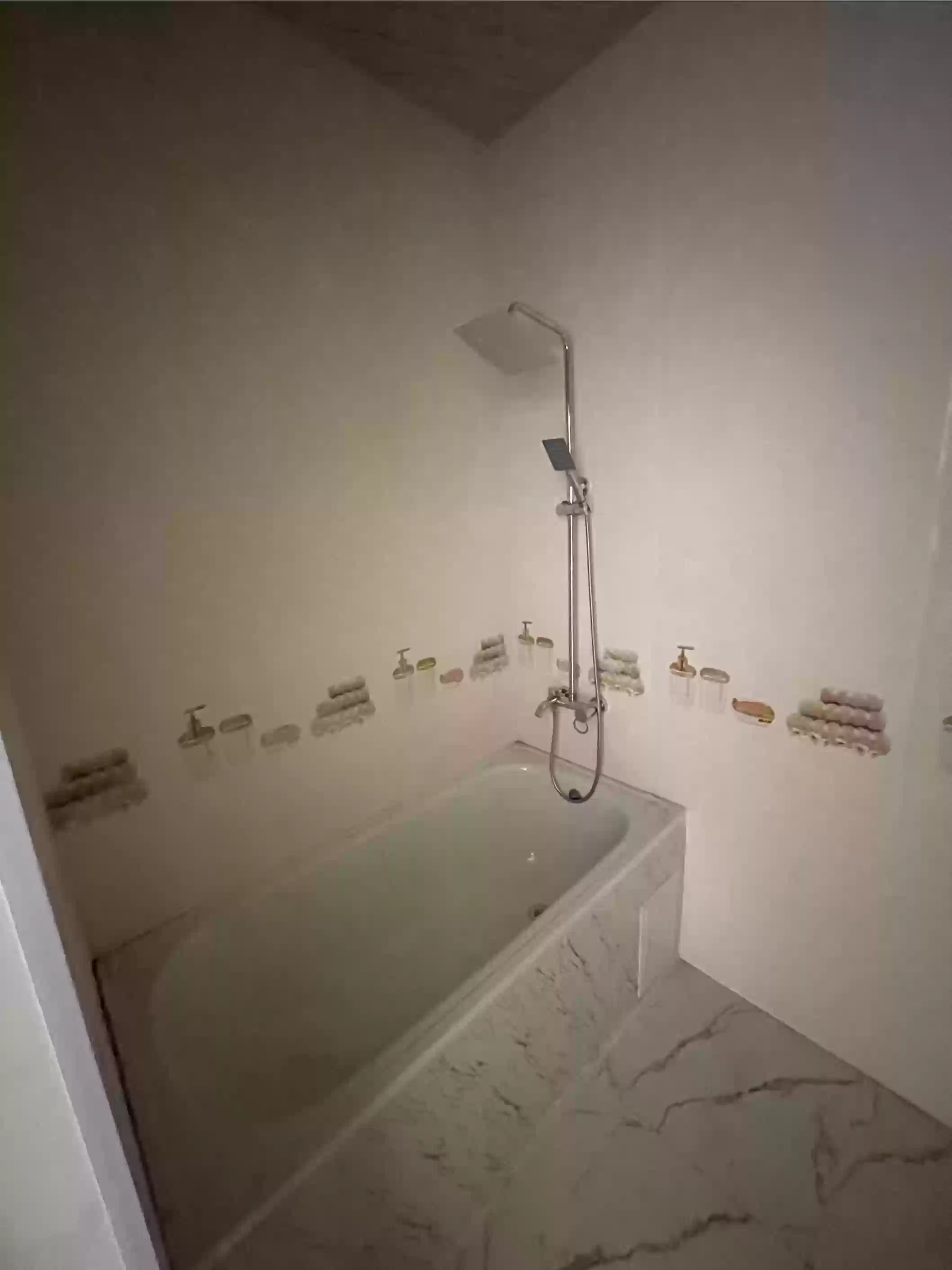 2-к квартира, 1 этаж, 72 м², 1й мкр