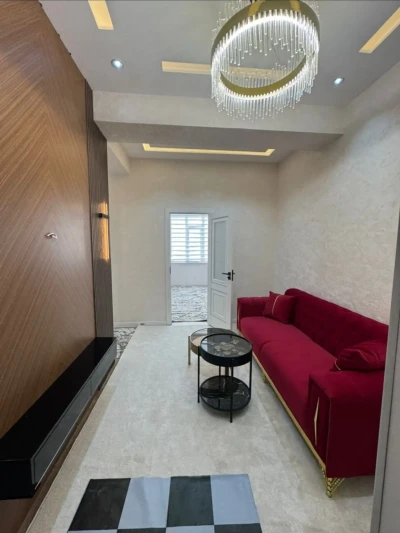 2-к квартира, 4 этаж, 70 м², 18мкр