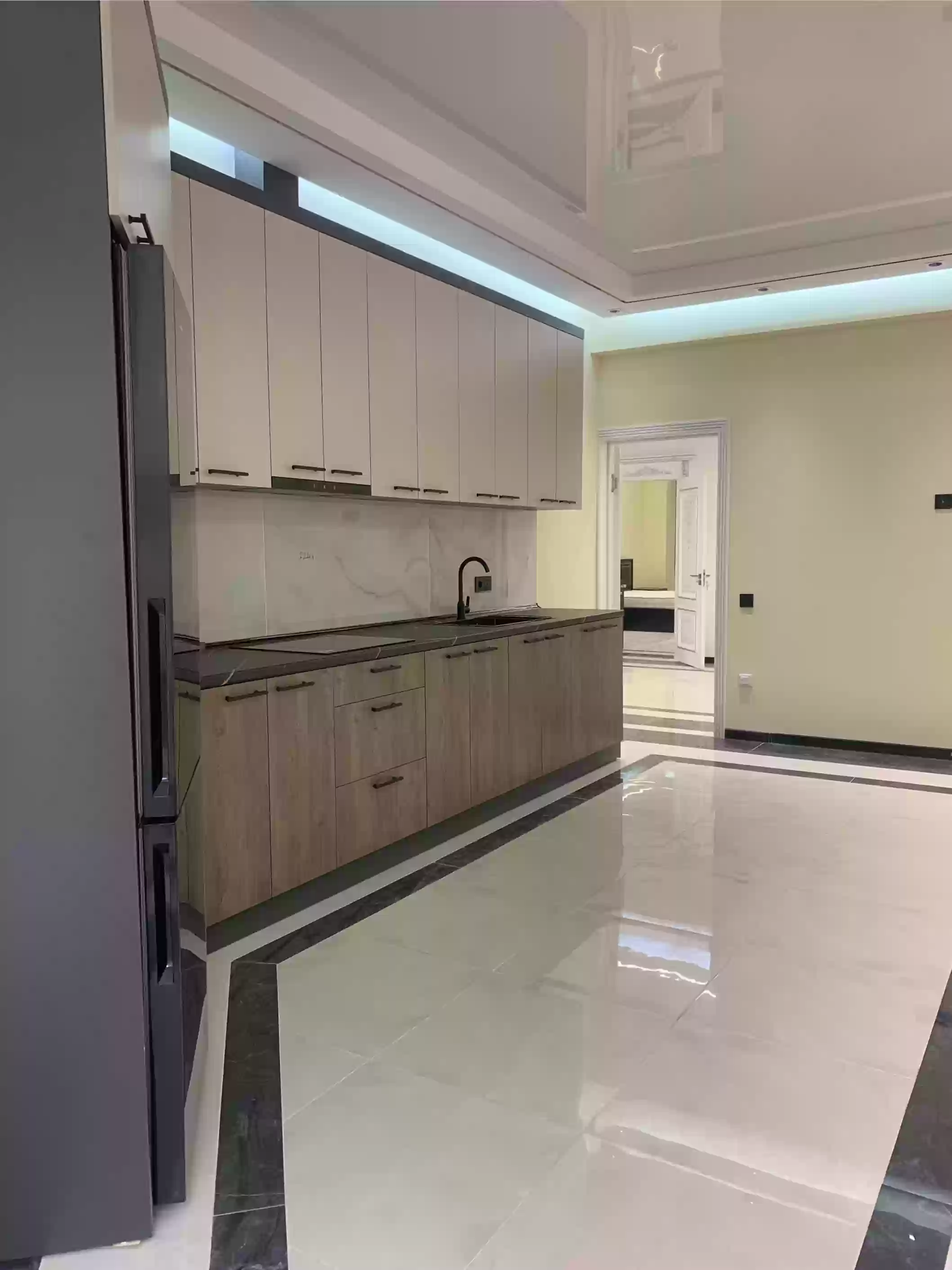 2-к квартира, 5 этаж, 100 м², дом печати