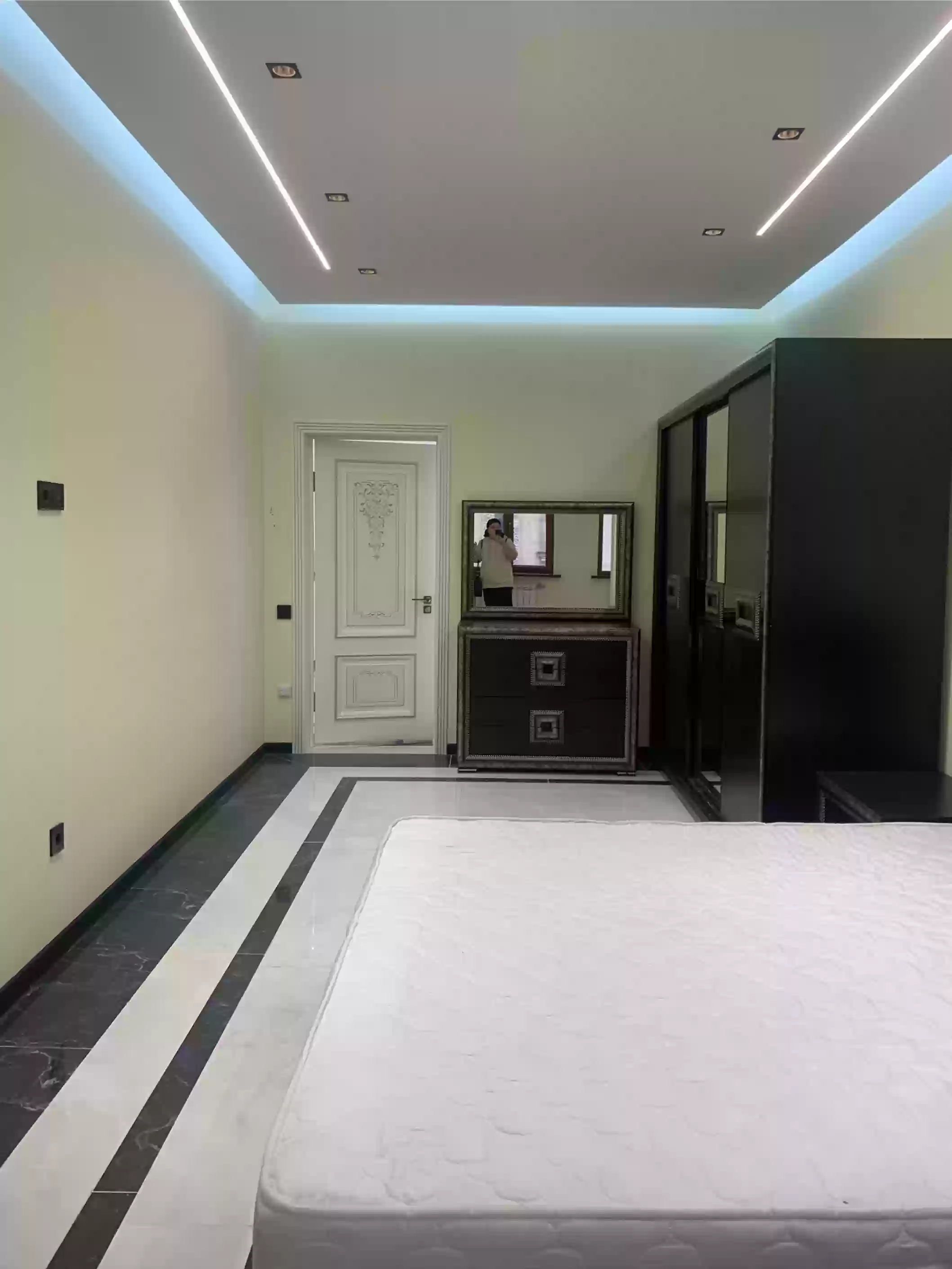 2-к квартира, 5 этаж, 100 м², дом печати