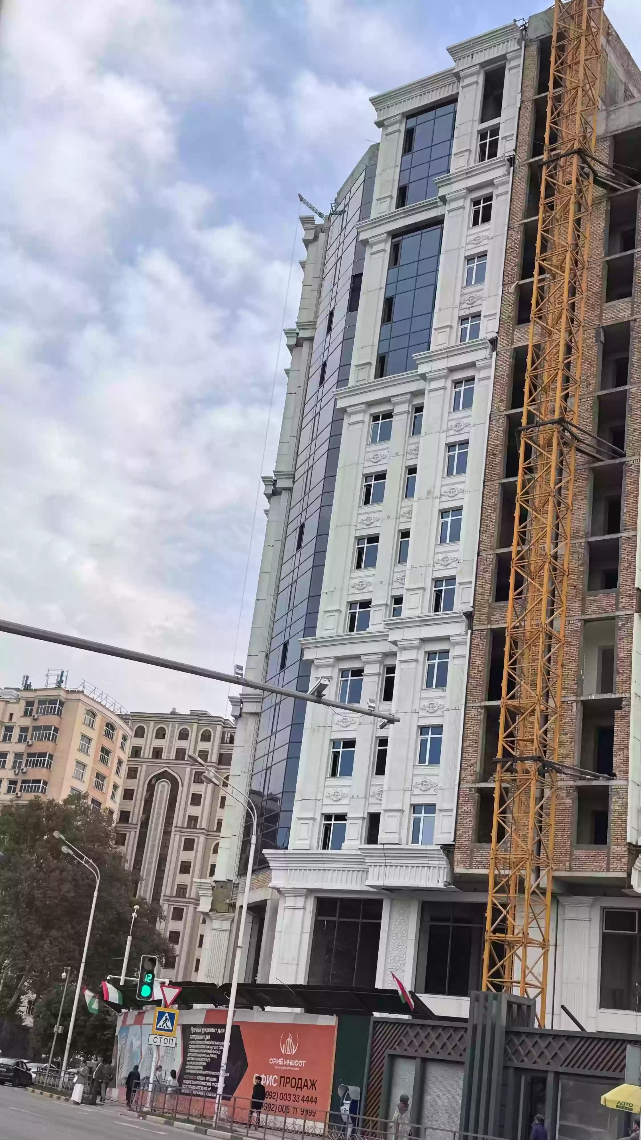 3-к квартира, 12 этаж, 106 м², И.Сомони