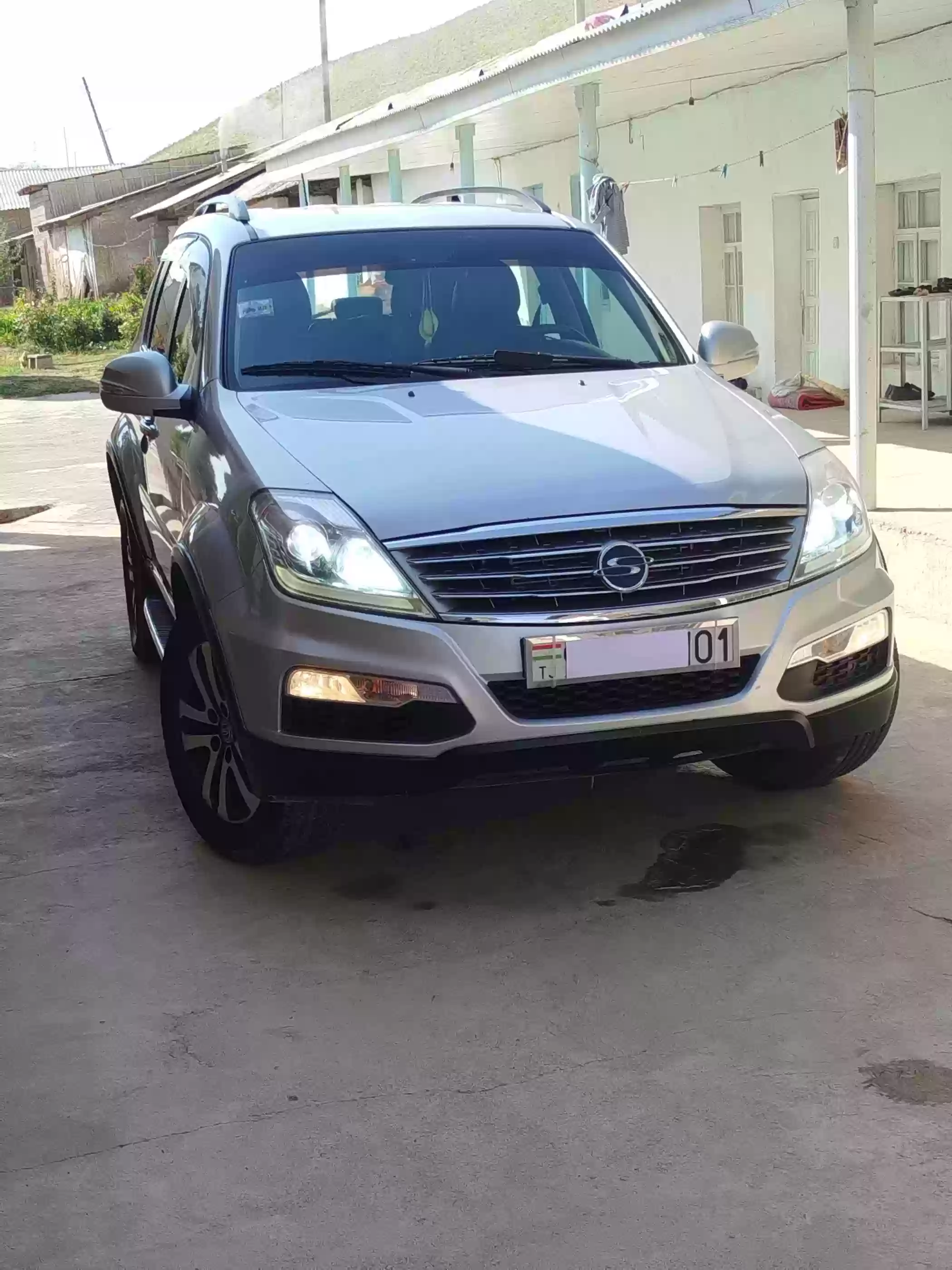 Ssang yong Rexton 2013