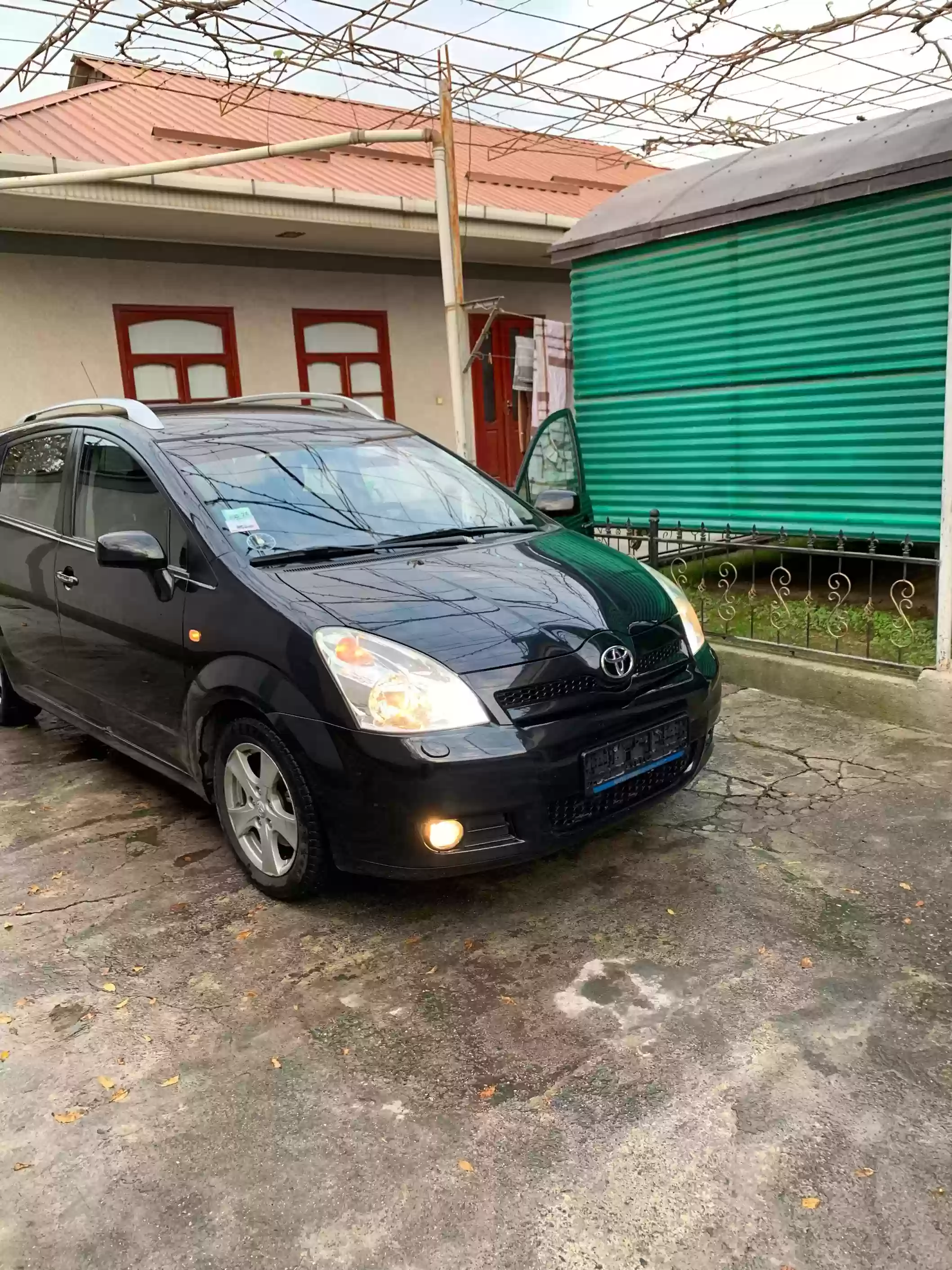 Toyota Corolla verso 2006