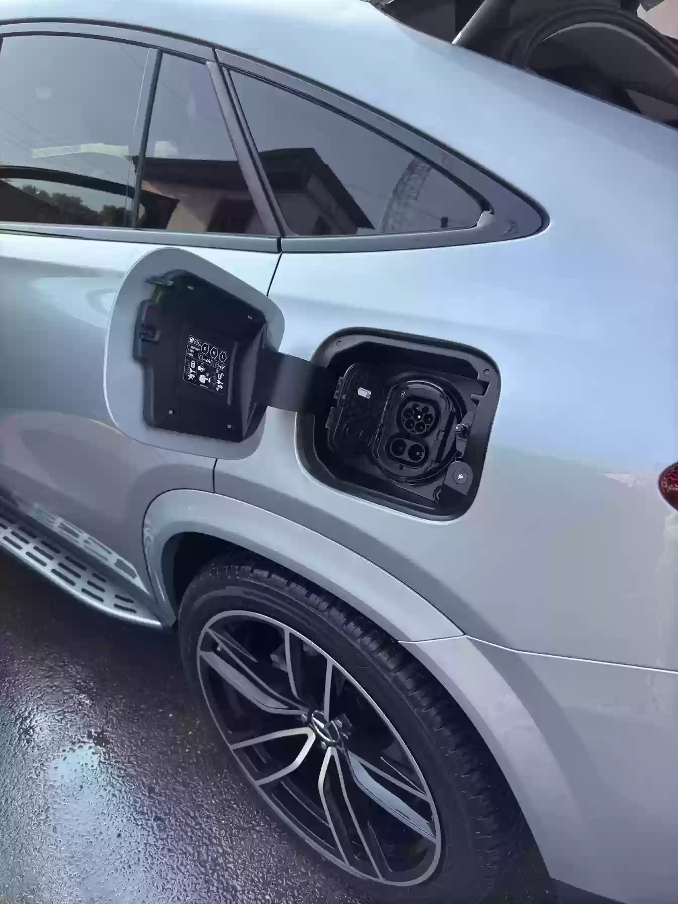 Mercedes-benz Gle class 2024 — миниатюра 9
