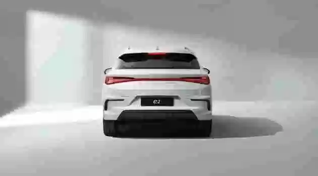 BYD E2 2024 — миниатюра 5