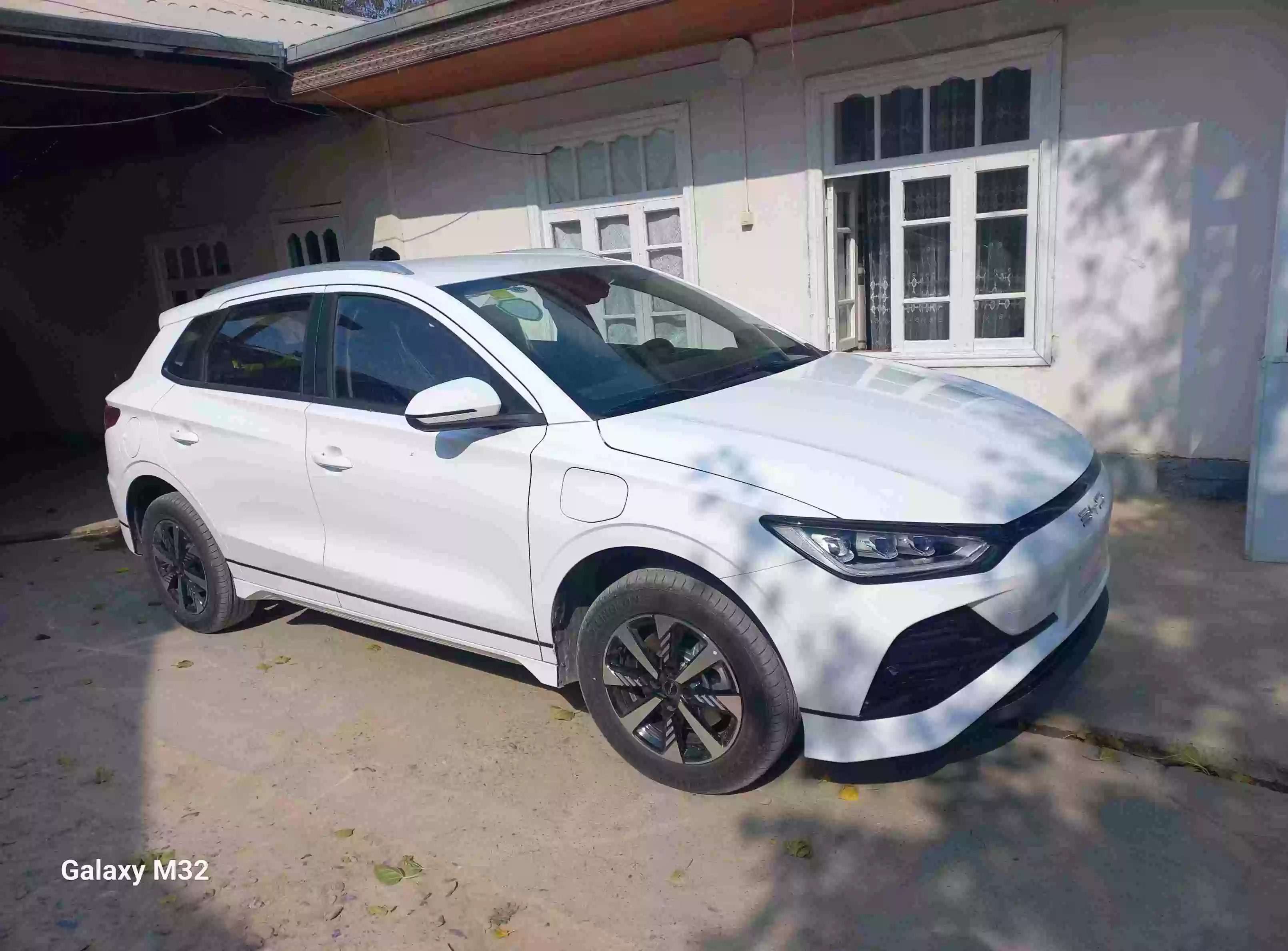BYD E2 2024 — миниатюра 2