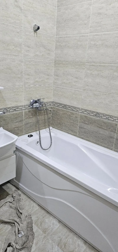 2-комн. квартира, 3 этаж, 55м², 32мкр — миниатюра 6