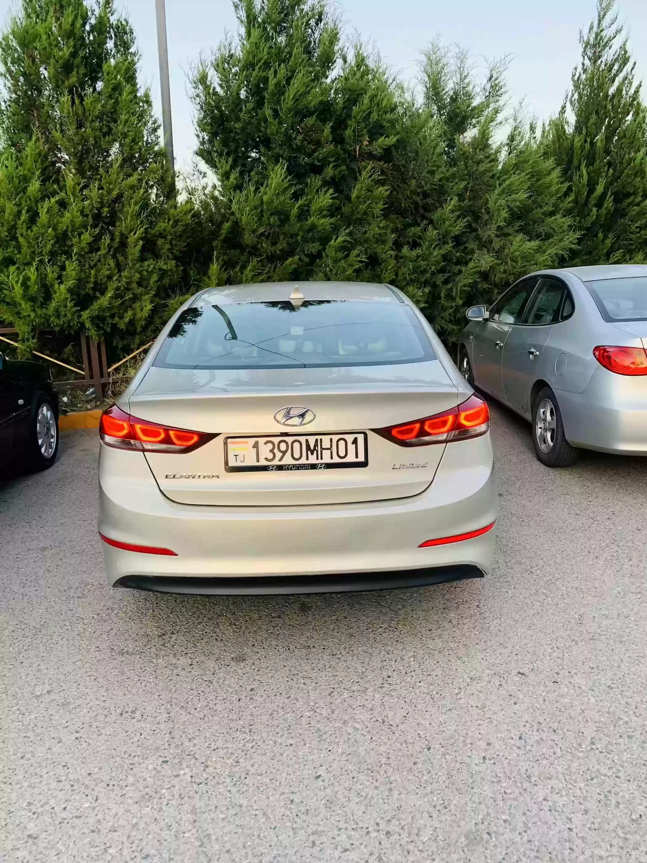 Hyundai Elantra 2017