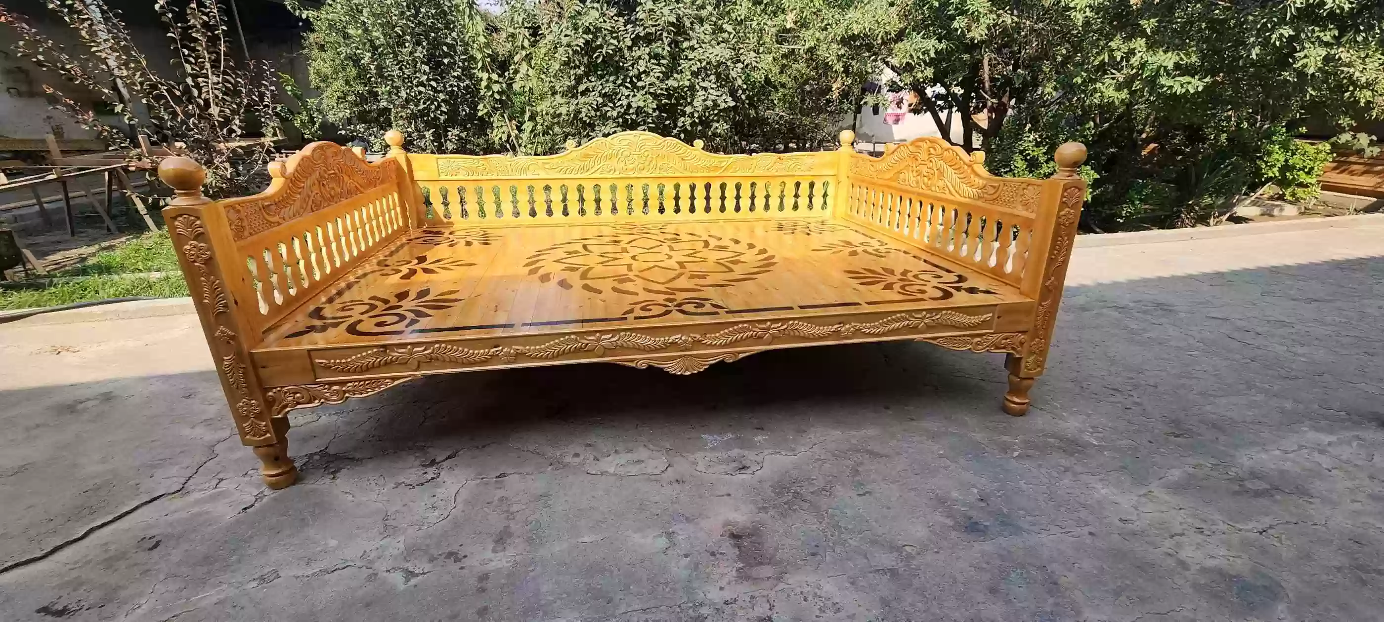 Тапчан 