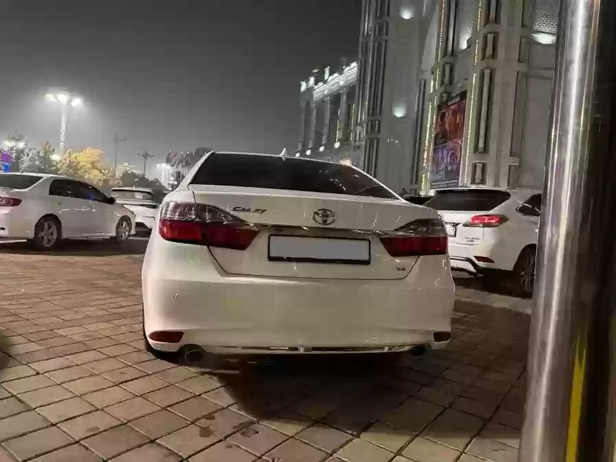 Toyota Camry 2018 — миниатюра 2