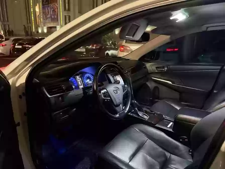 Toyota Camry 2018 — миниатюра 6