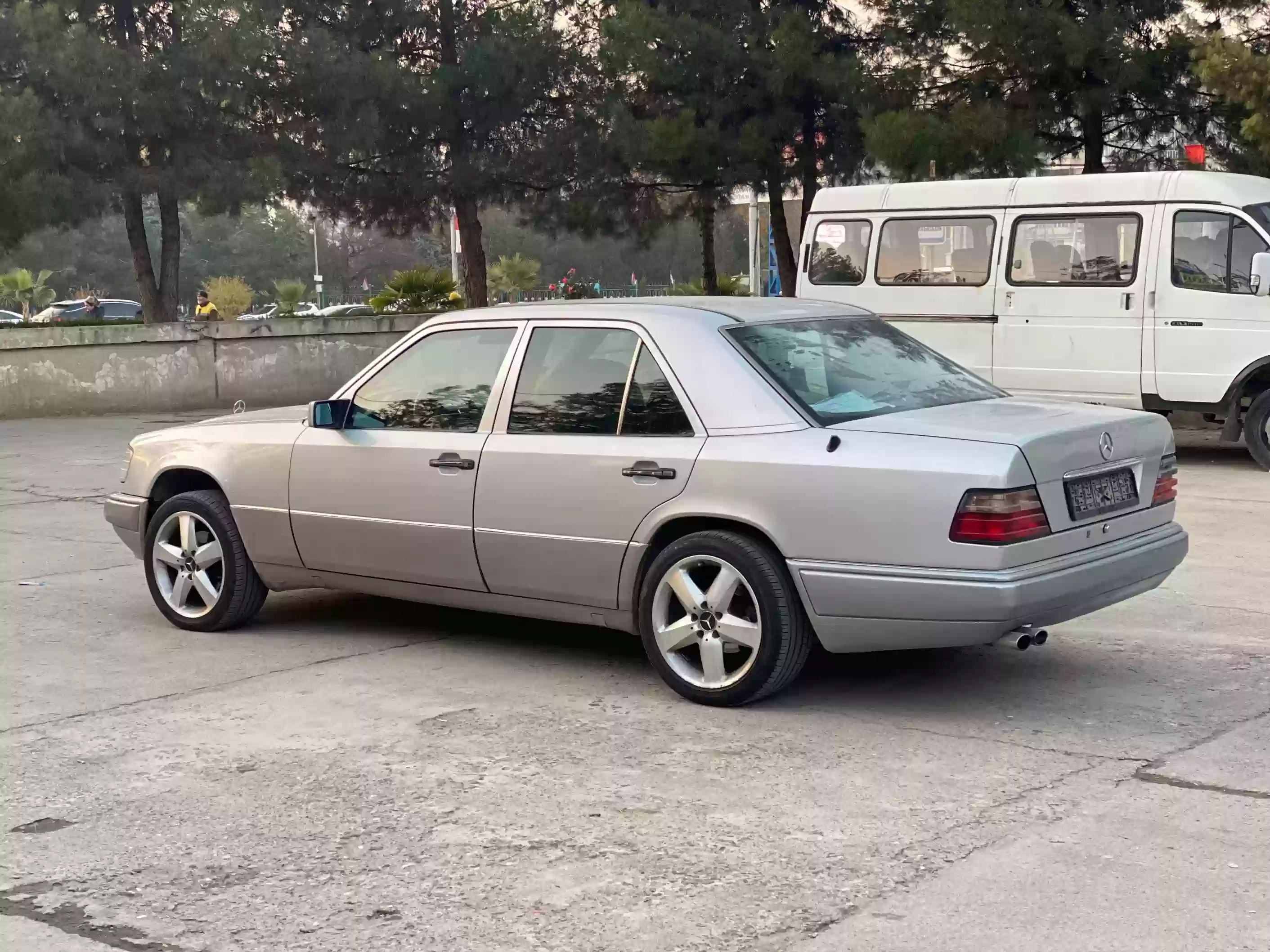 Mercedes-benz C class 1995 — миниатюра 3