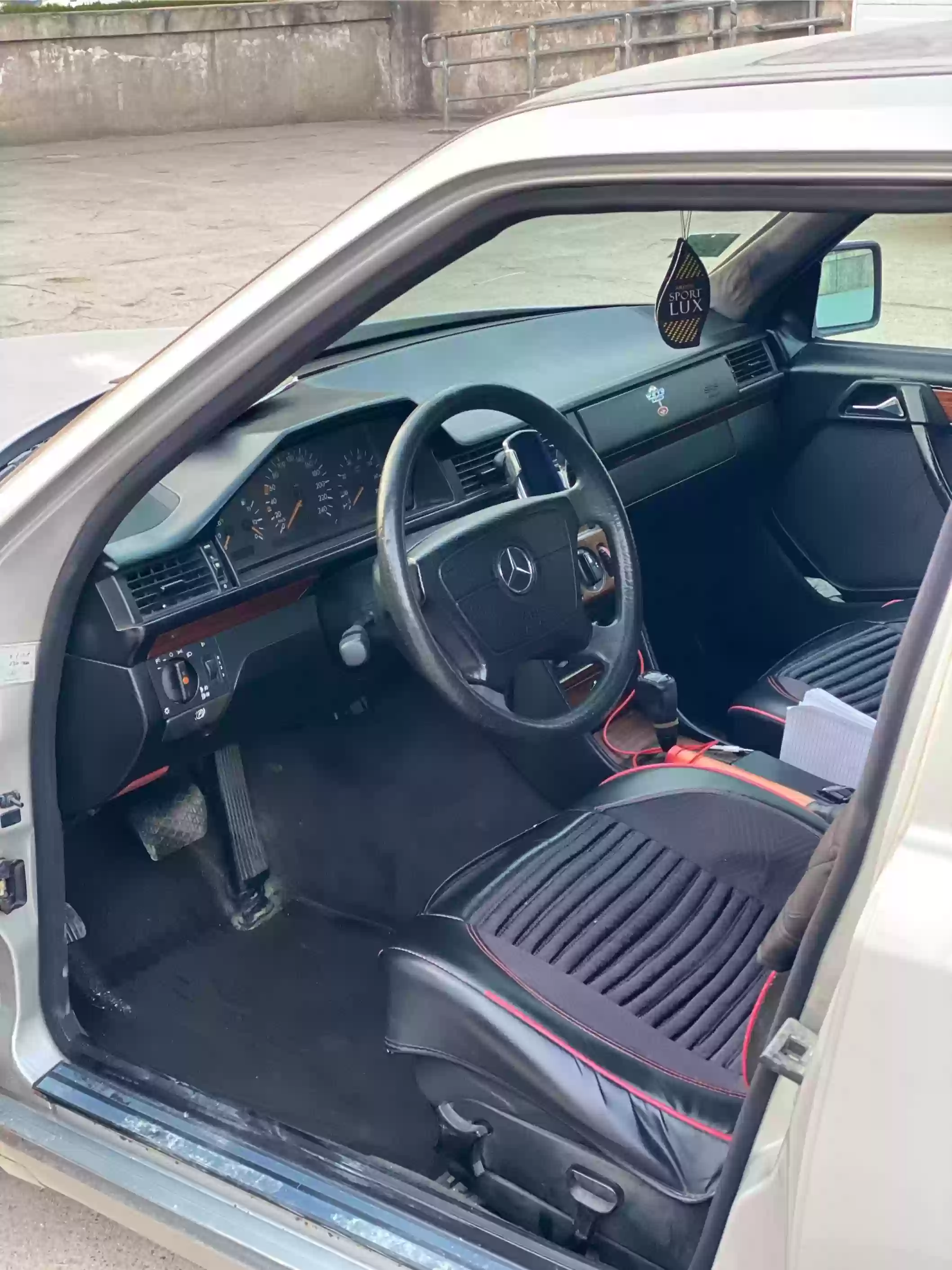 Mercedes-benz C class 1995 — миниатюра 6