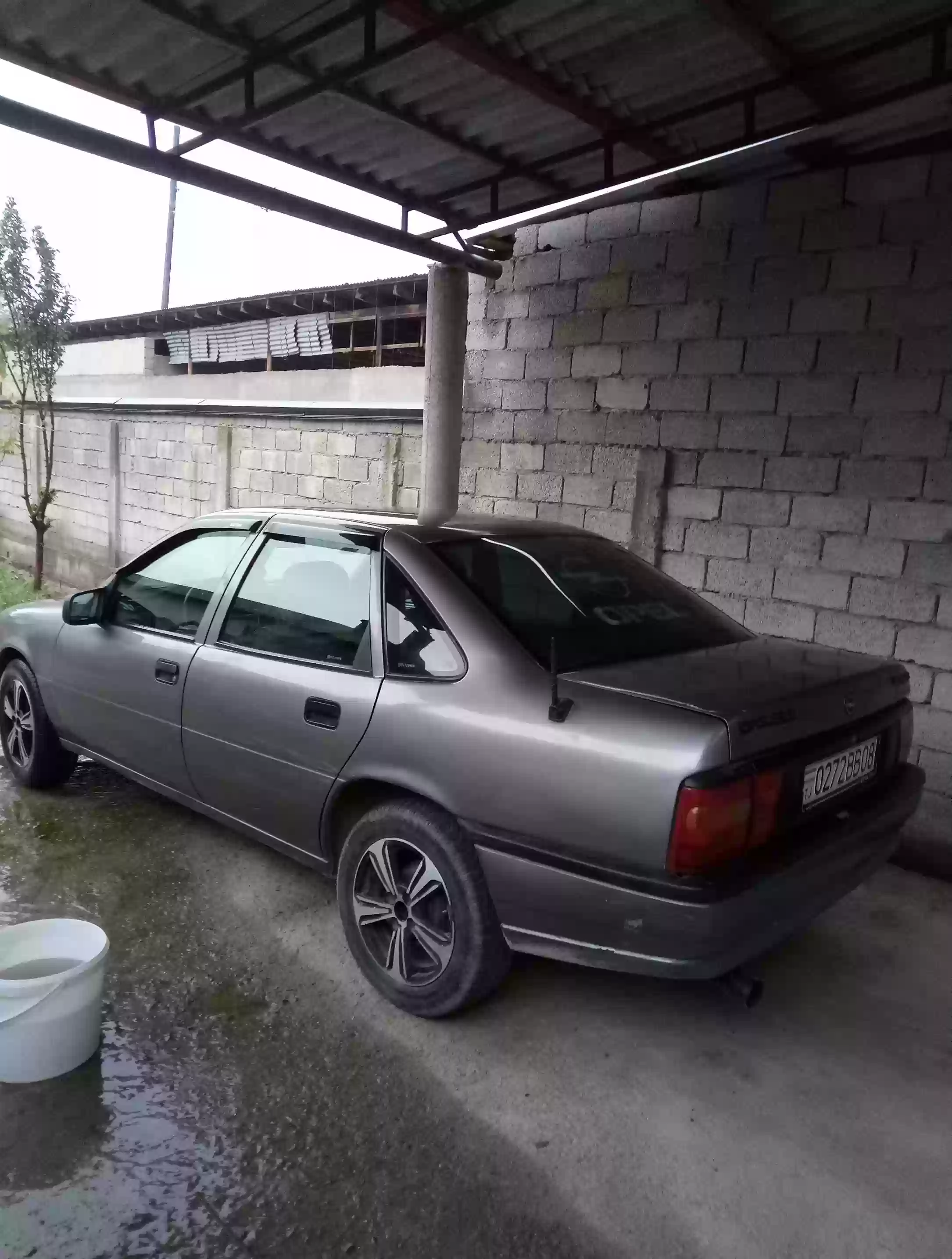 Opel Vectra a 1994 — миниатюра 2