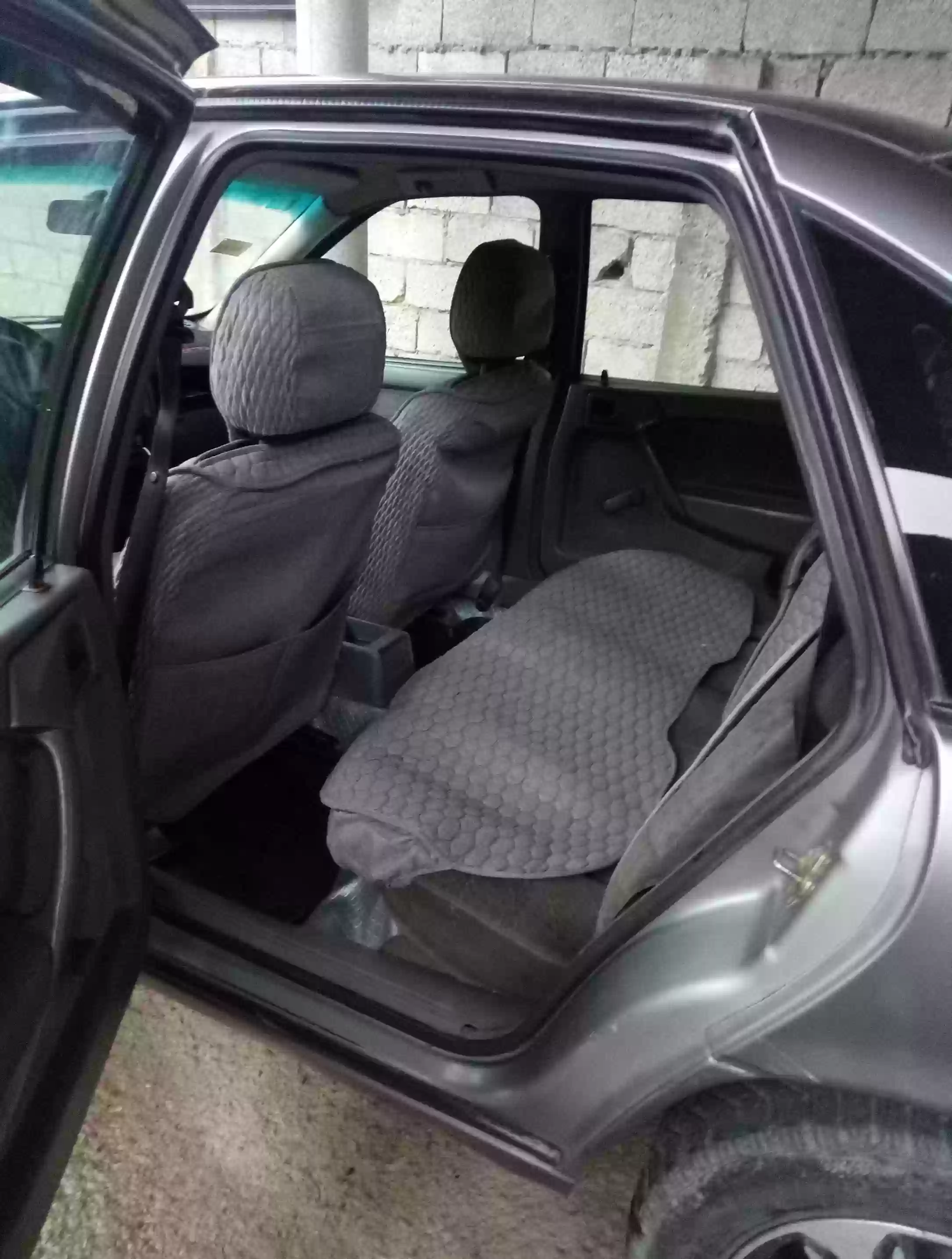 Opel Vectra a 1994 — миниатюра 4