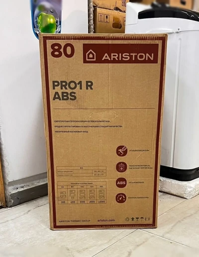 Водонагреватель Ariston 80л. — миниатюра 2