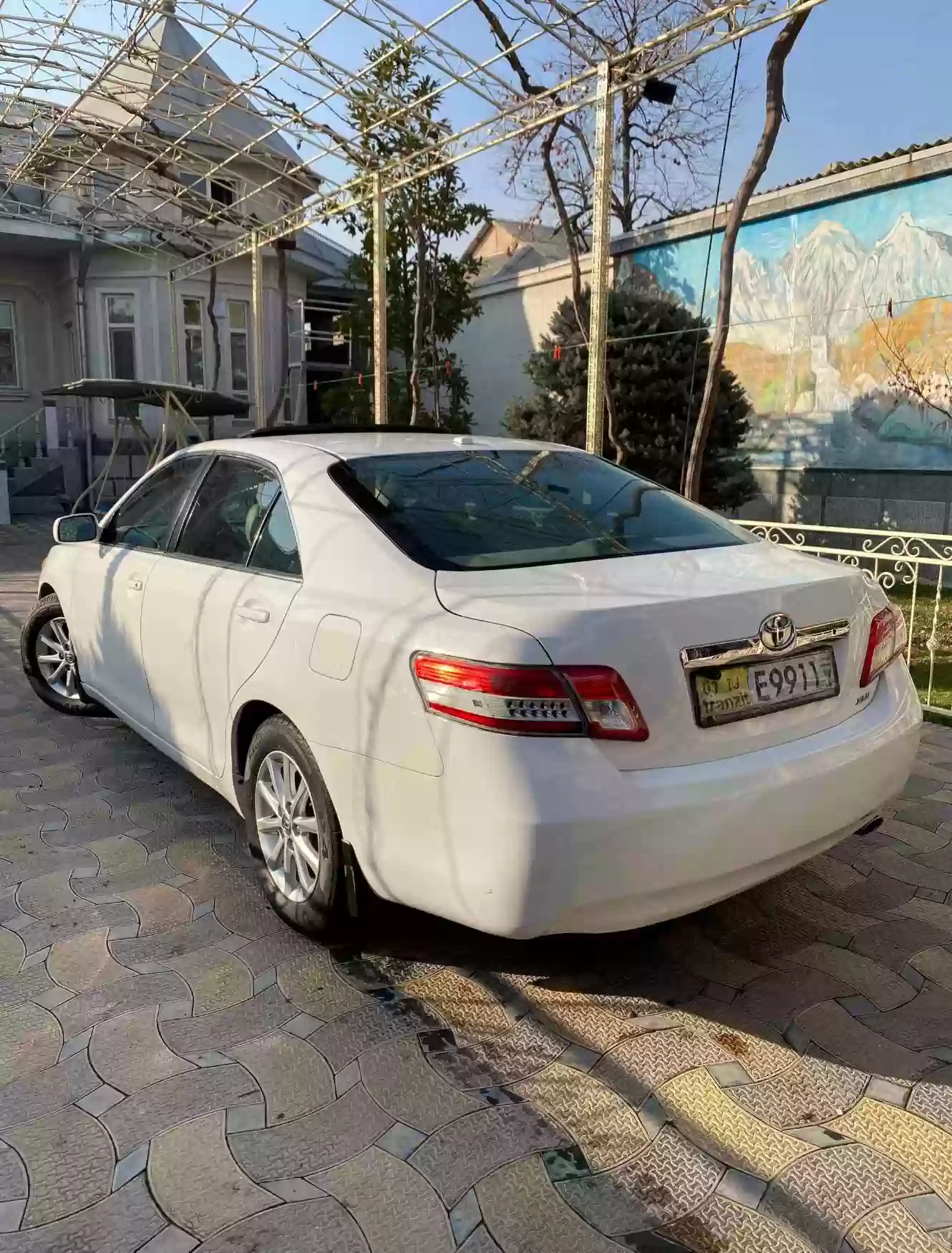 Toyota Camry 2011