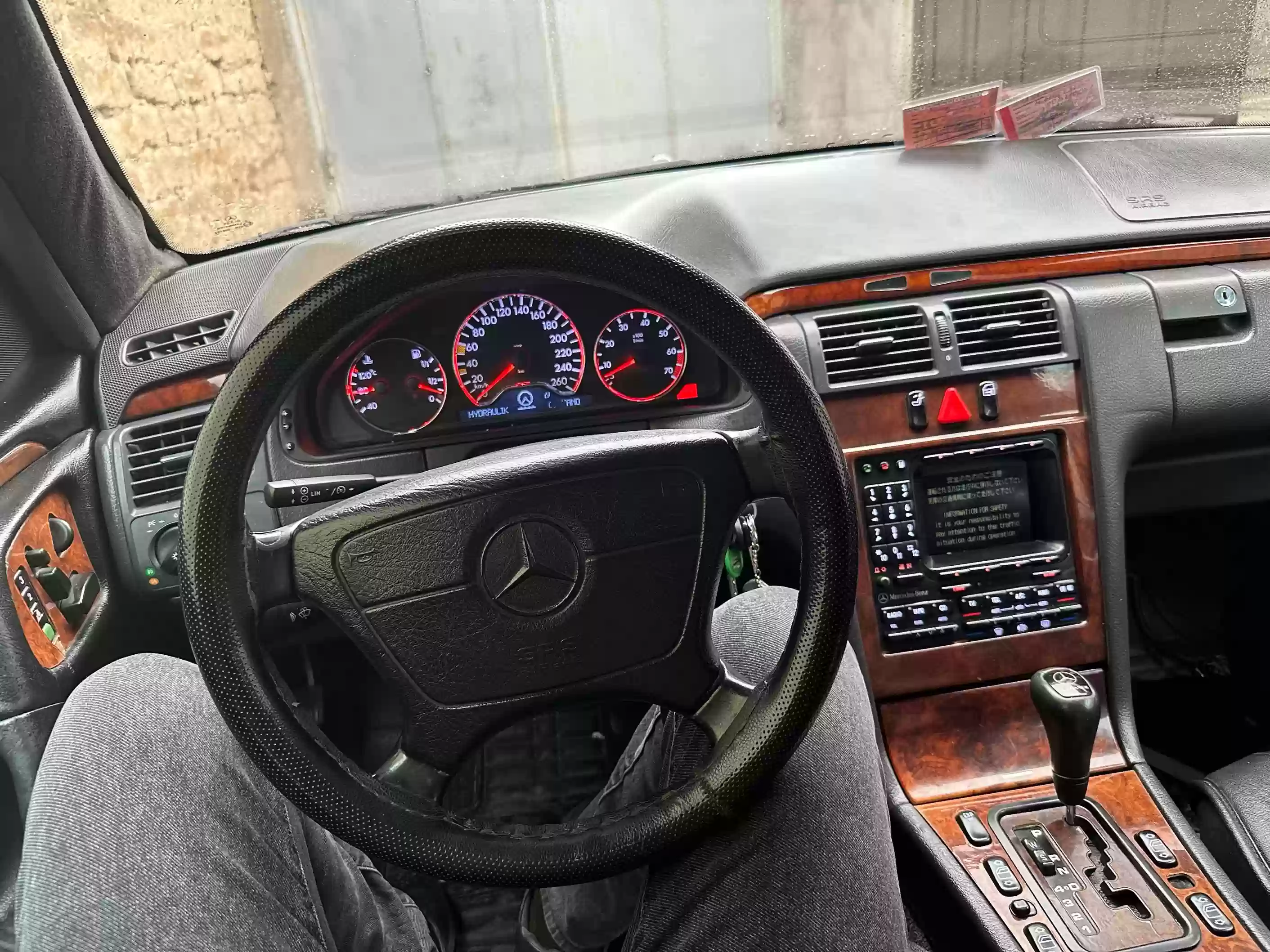 Mercedes-benz E class 1998
