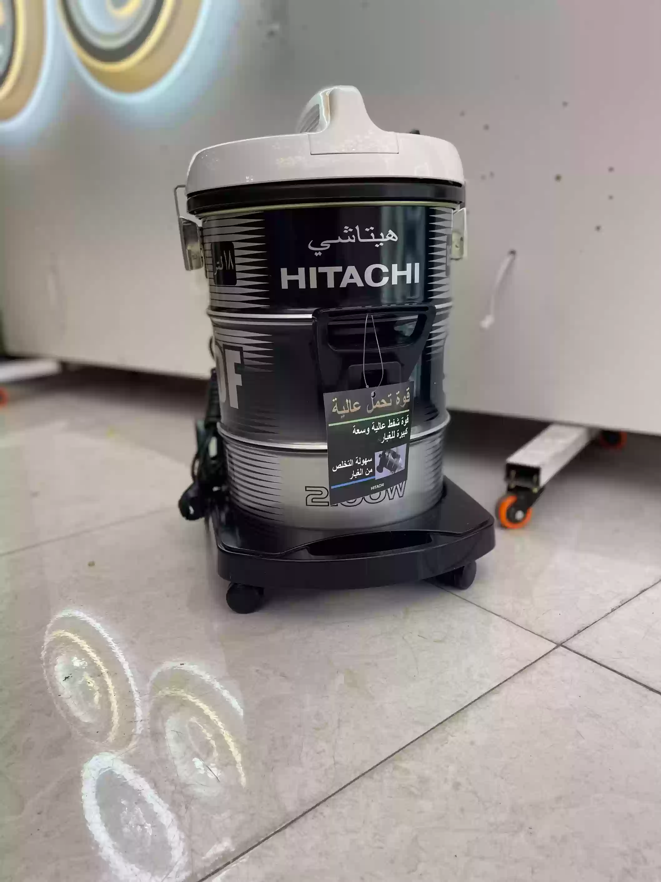 пылесос Hitachi 18l