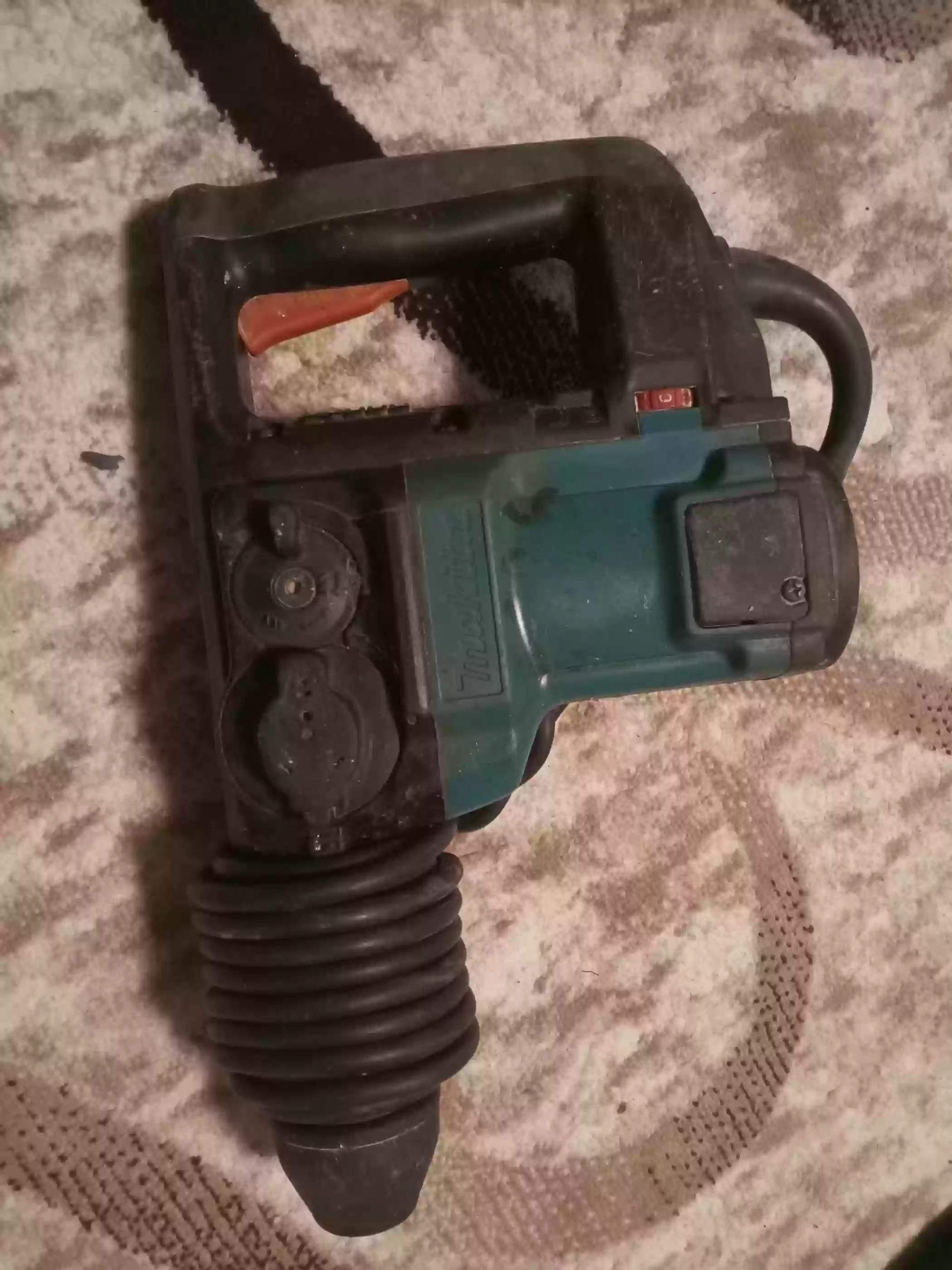 Перефаратор Makita HR 3000O