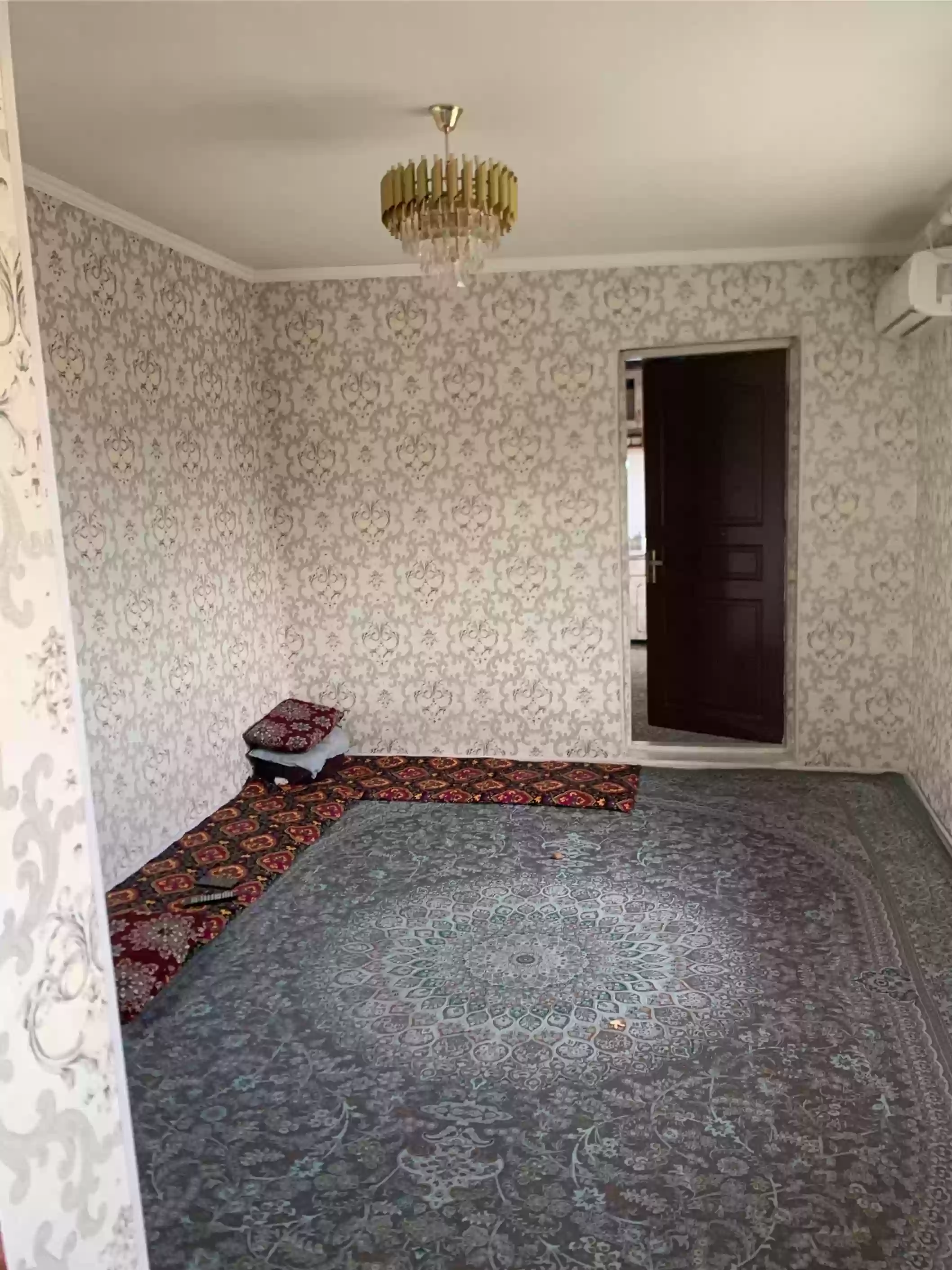 1 этажный, 4-комн. дом,  м², 35 соток, н.Фирдавси